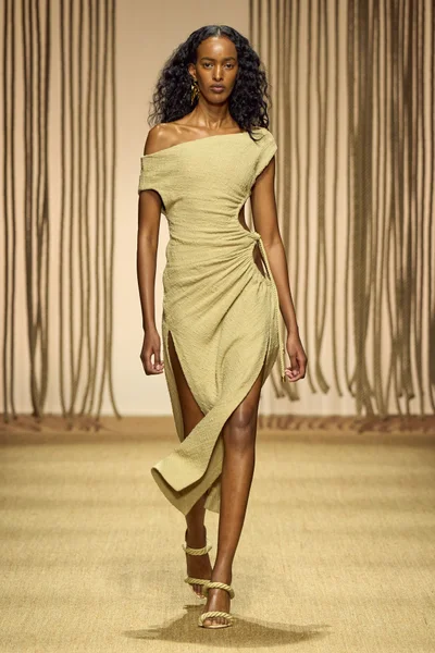 Look 21